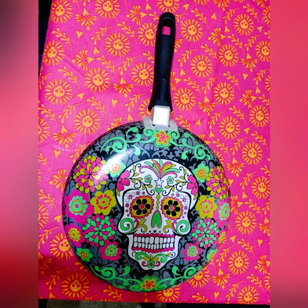 Decorative Diá de los Muertos Pan